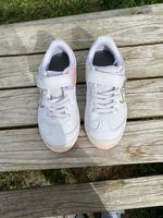 Kinderschuhe 30