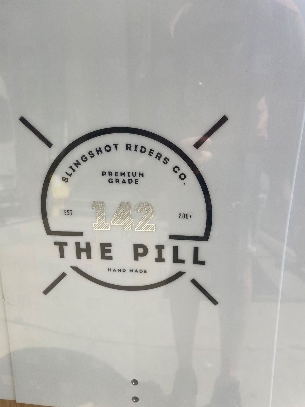 Tavole da surf e di nuoto: Slingshot Pill Wakeboard 142 neu! – Nuovo e nell'imballaggio originale da Lenzburg venduto da Threesixty 2