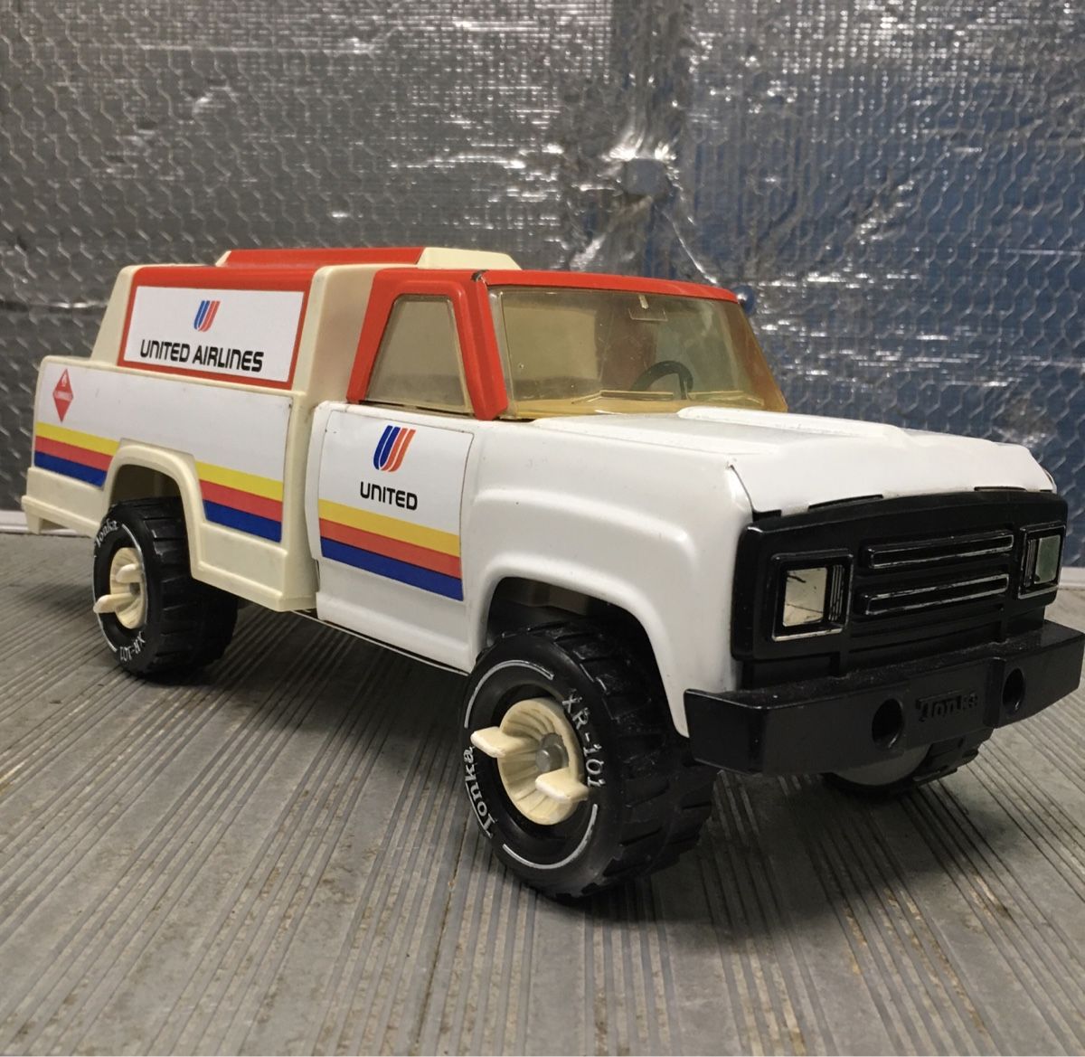 Tonka Giocattoli: TONKA TRUCK     1980                      15cm x 15cm x 40cm – Usato da Schaffhausen venduto da Beatstaeks 1