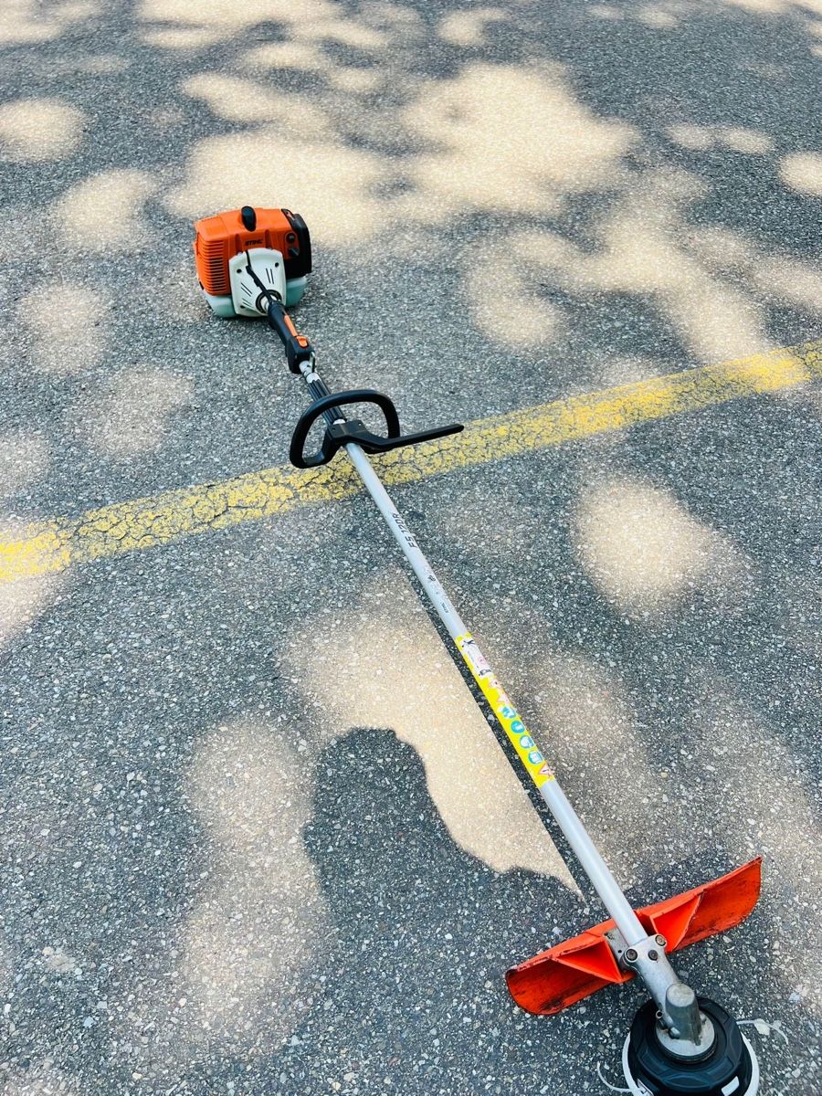 Stihl Tutti gli attrezzi: Rasentrimmer Stihl FS 120 R – Usato da Urdorf venduto da mas_5wfz 5