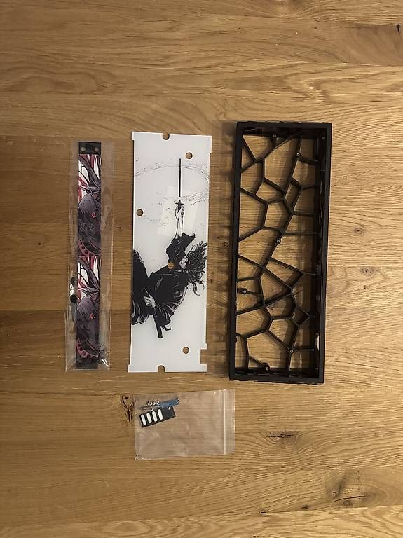 Cover & Protezioni schermo: Custom Keyboard Case 60% Kunststoff Case mit Zubehör – Usato da Meinisberg venduto da Knightdeals