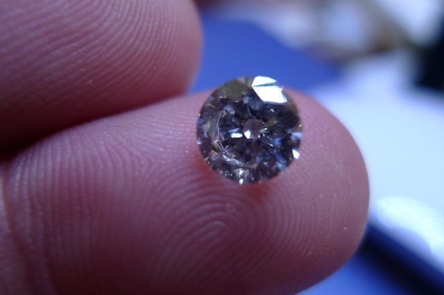 Pietre preziose: Diamant 1.001 Karat, VS 1 – Nuovo e nell'imballaggio originale da Bern venduto da Ivob0 7