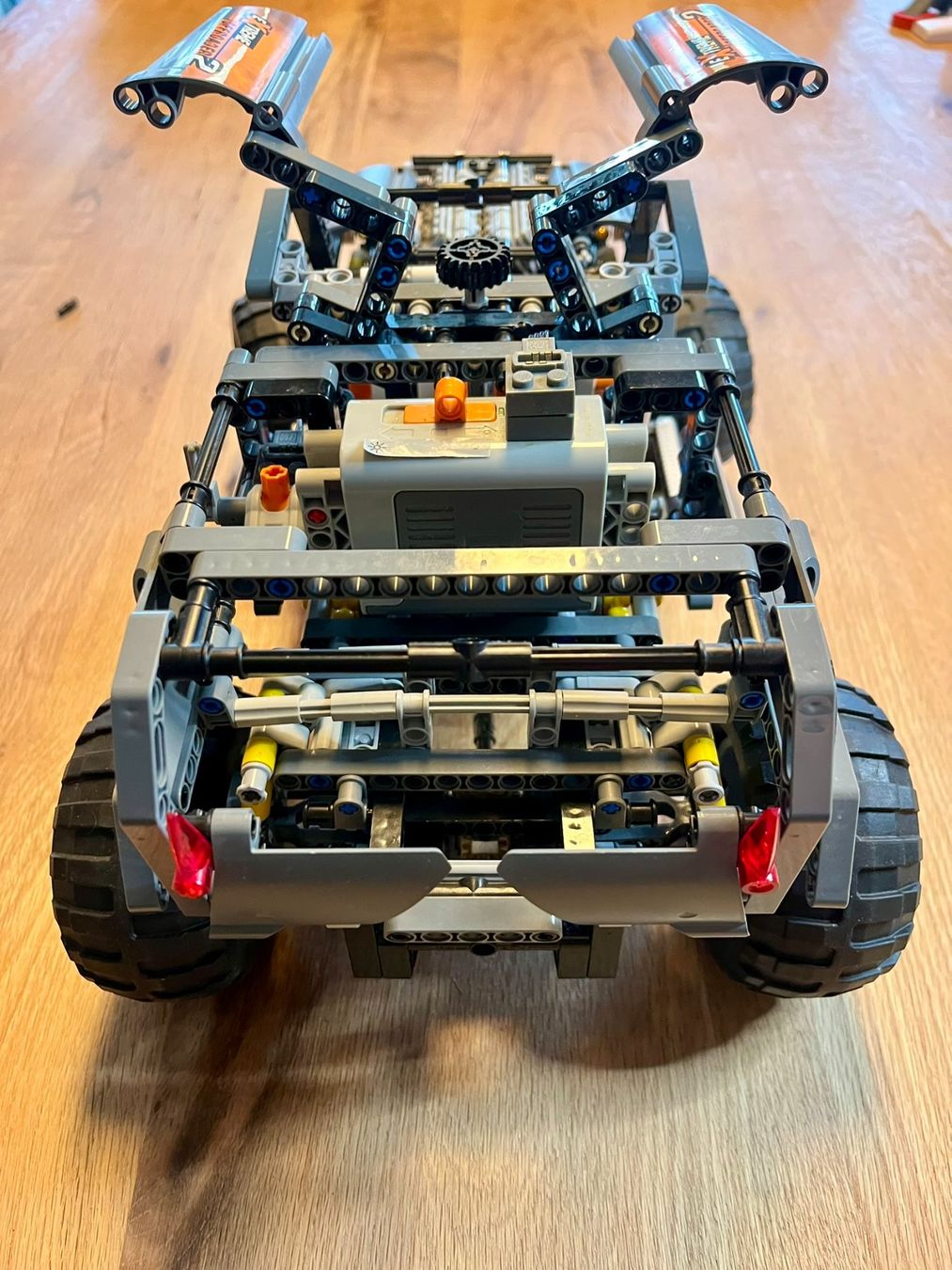 Technics Baukästen: LEGO Technic 8297 Extreme Offroader – Gebraucht aus Vogelsang AG von TW94 4