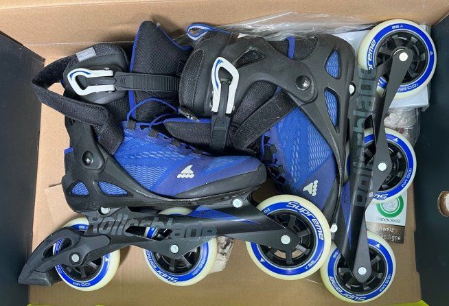 Patins à roul. & inline: Rollerblade Macroblade – D'occasion à Zürich par ep2013