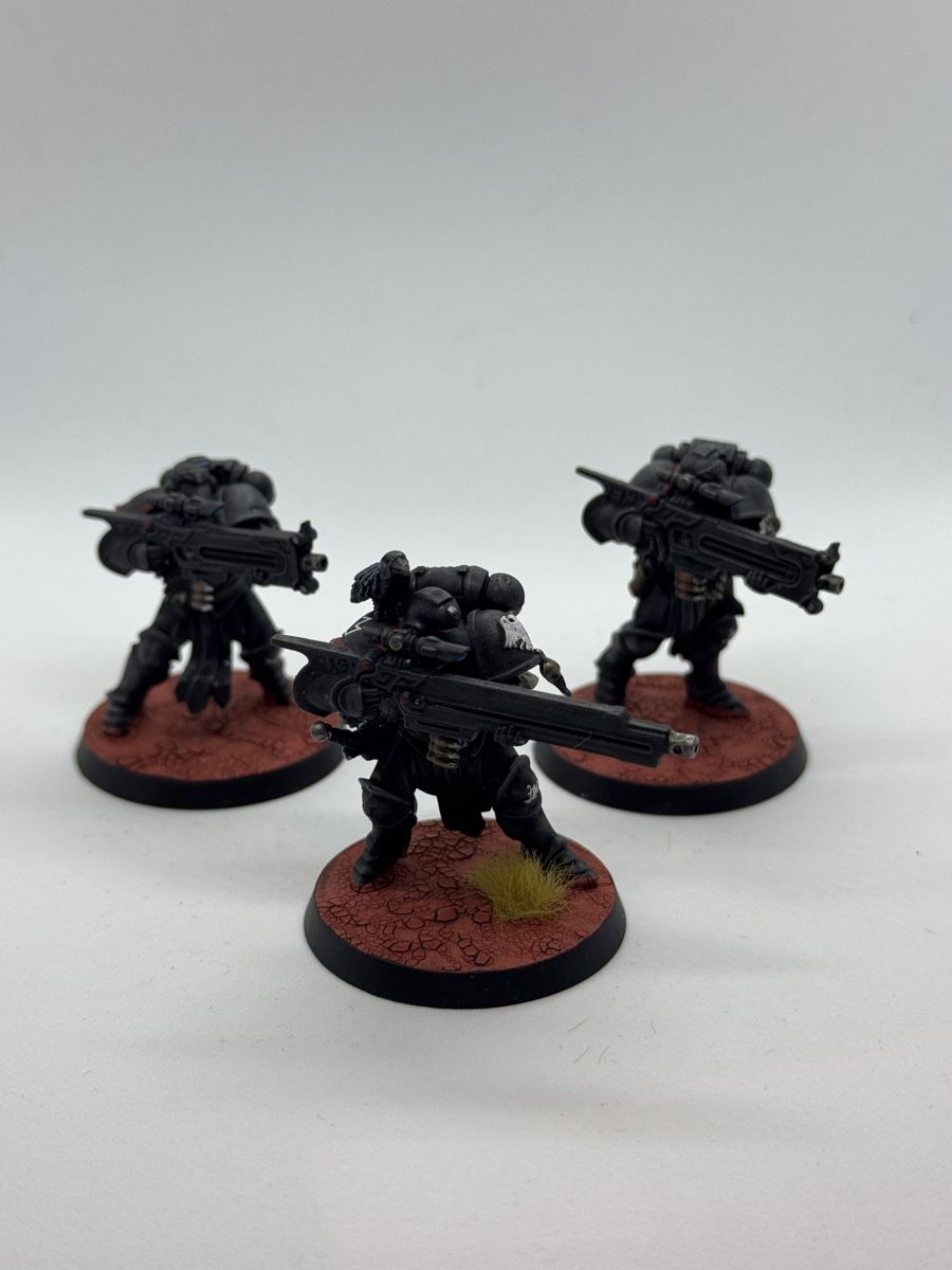 Spiele: Warhammer 40k Raven Guard Eliminators Custom Set – Gebraucht aus Luzern von Re-Carnation