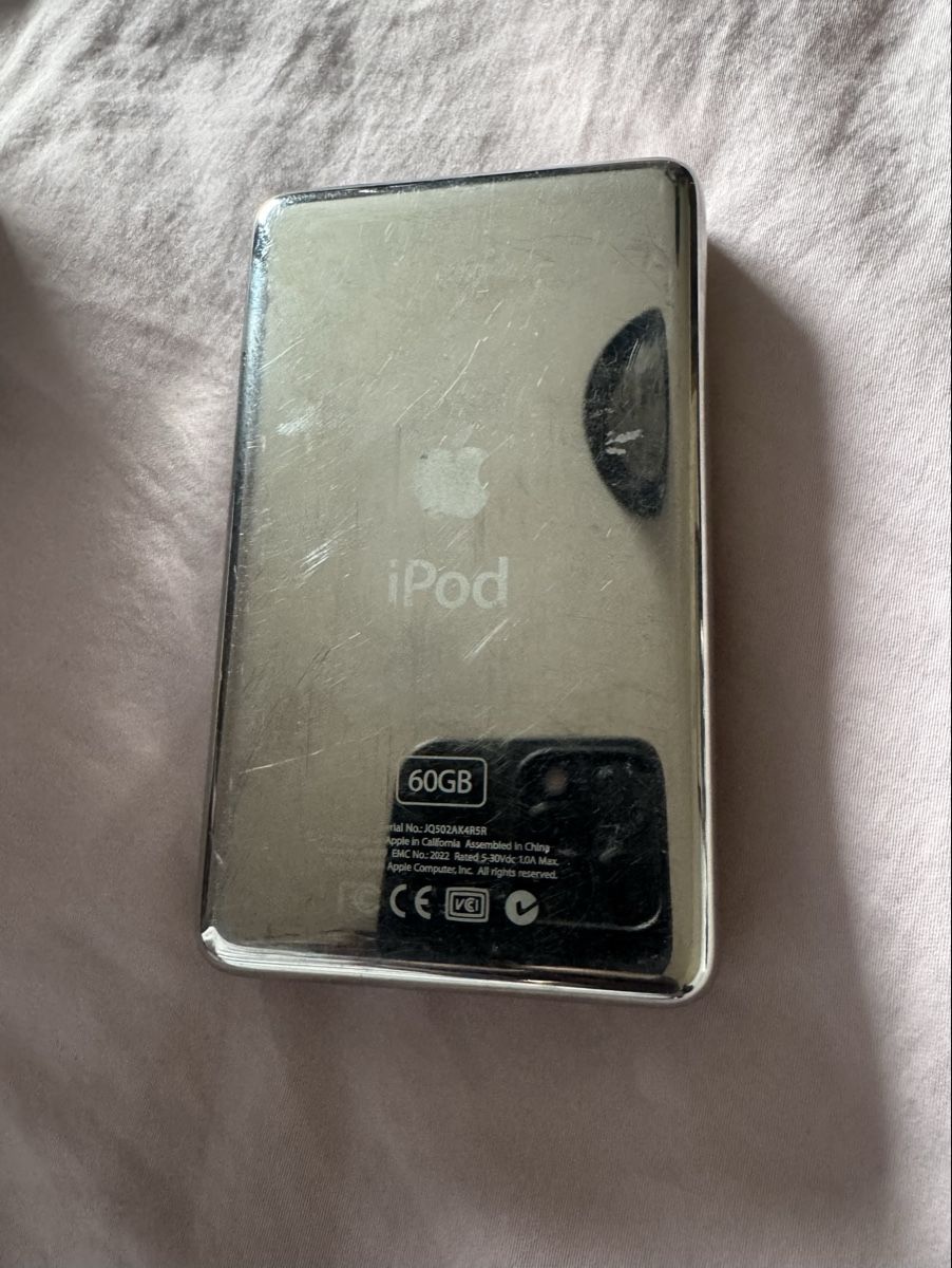 Apple Lettore multimediale portatile: iPod classic 4th Gen – Usato da Biel/Bienne venduto da Baol1 1