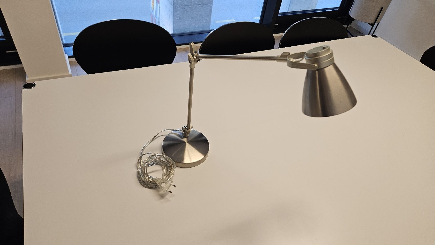 Lampen: Tischlampe – Gebraucht aus Dietikon von Erne0 1