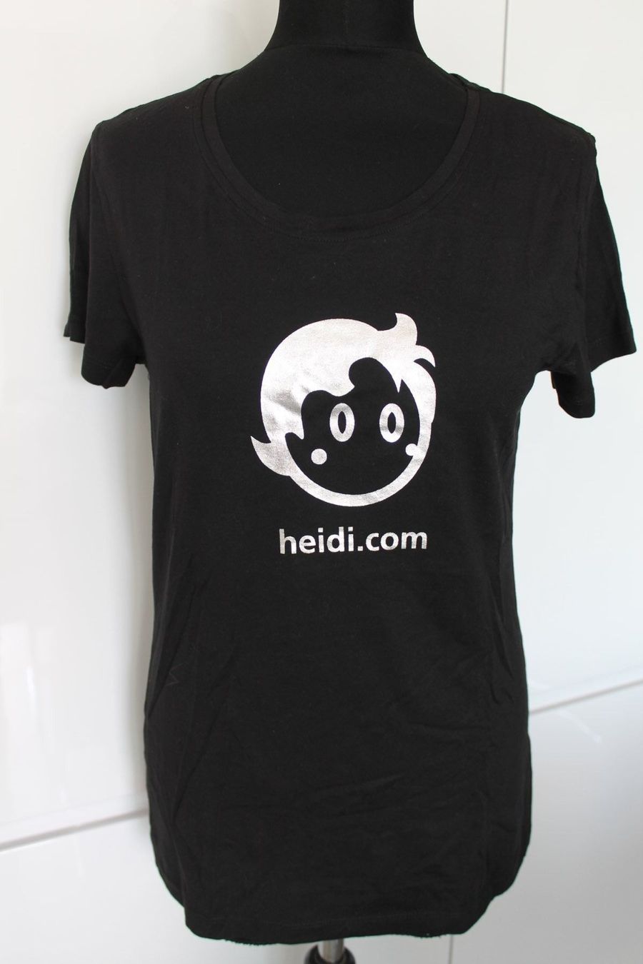 T-shirt: T-Shirt heidi point com taille M – Nuovo (secondo la descrizione) da Chez-le-Bart venduto da jasse