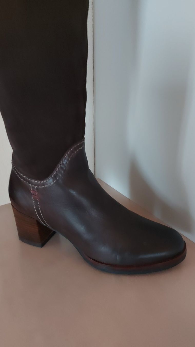Scarpe da donna: Leder-Stiefel braun, Gr. 36 – Nuovo (secondo la descrizione) da Rotkreuz venduto da eri_t25d 7
