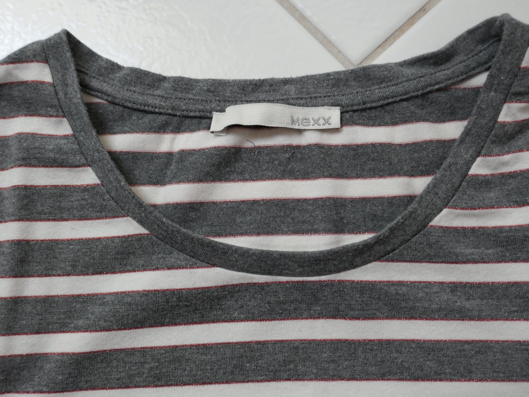 Mexx T-Shirts: MEXX !   kurzarm Damen T-Shirt gestreift – Gebraucht aus Volketswil von Cobra22