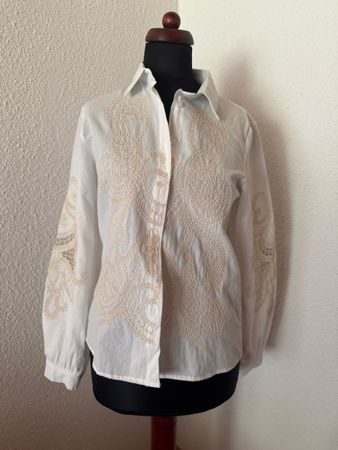 Bluse mit Stickerei S
