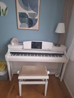 Yamaha Clavinova CLP-775 Weiß – neuwertig 
