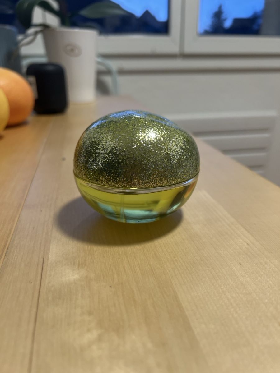 DKNY Profumi & Eau de Toilette: DKNY Be delicious sparkling apple – Usato da Lindau venduto da Caemi77