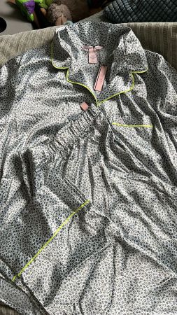 Victoria’s Secret Pyjama-Set – Grösse M – nie getragen