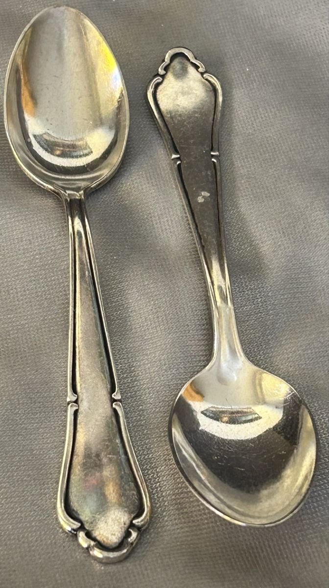 Cucchiai: ***2 Kaffeelöffeli  – Usato da Winterthur venduto da stella67