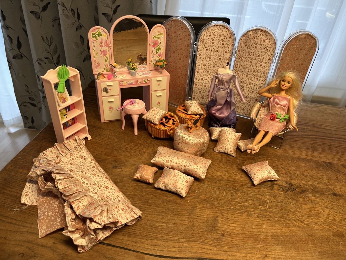 Bambole: Barbie Set nr 5 – Usato da Uster venduto da Kannabie
