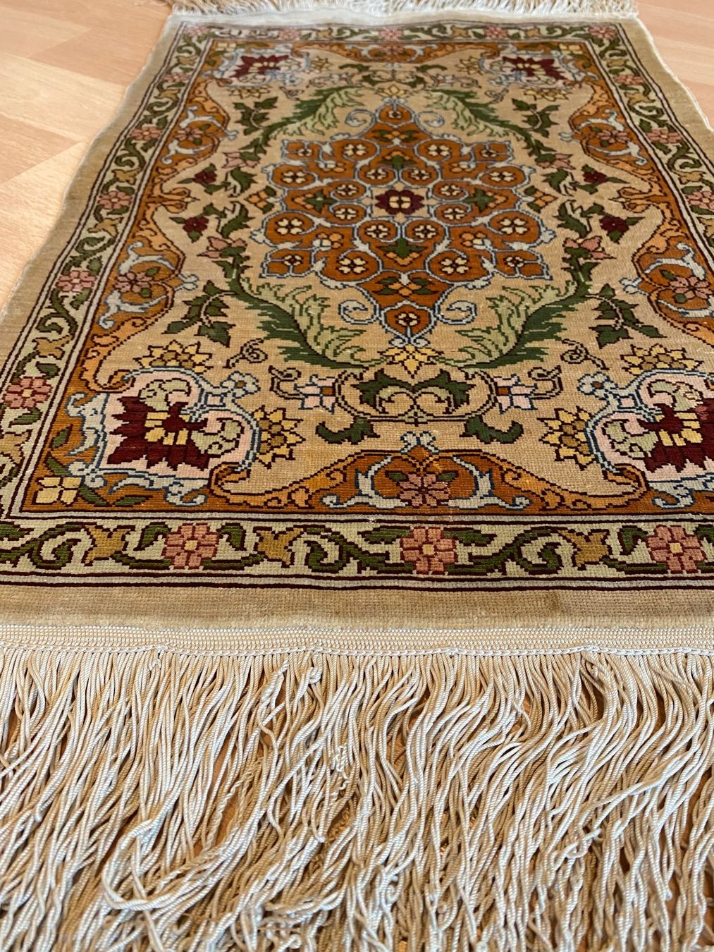 Tappeti: Seidenteppich Hereke 65x35 – Usato da Zürich venduto da Simodo 1