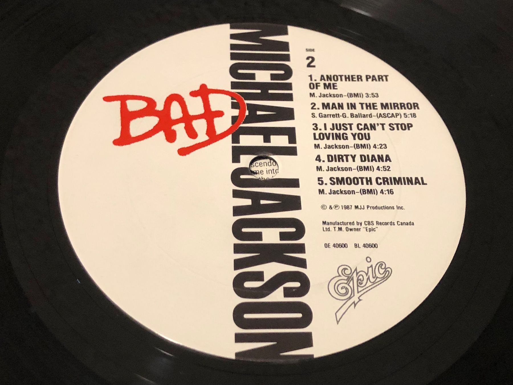 Dischi in vinile: MICHAEL JACKSON - BAD LP 1987 MIT INNER SLEEVE – Usato da Zofingen venduto da kartengeheimniss 5