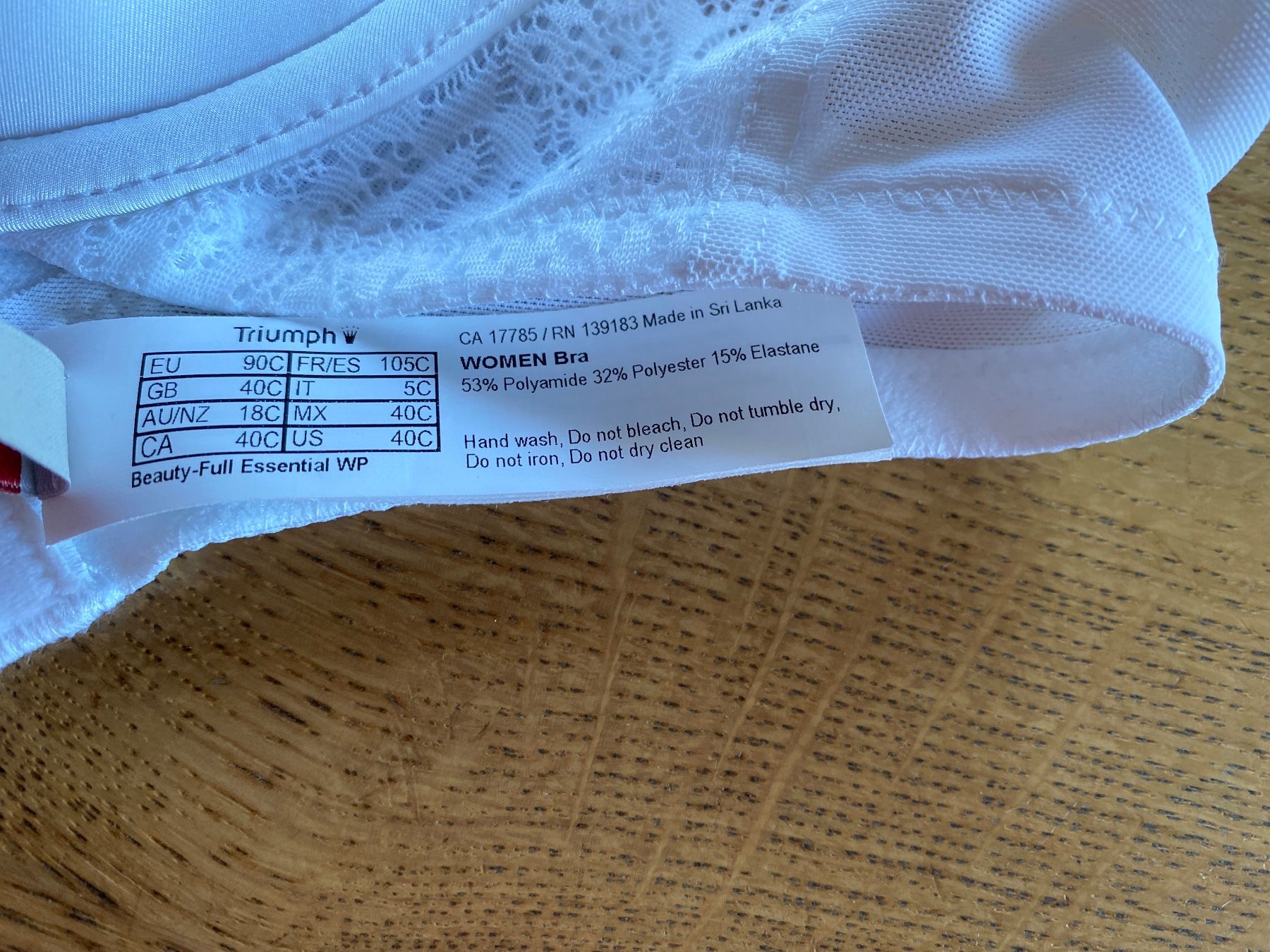 Triumph Sonstige Unterwäsche: BH 90C – Gebraucht aus Bleienbach von Dbeno 1