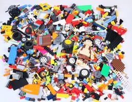 1.5 kg. Legoteile mit Minifiguren