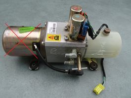 JAGUAR XK8 Convertible X100 HJD 8225-AC Hydraulik Pumpe