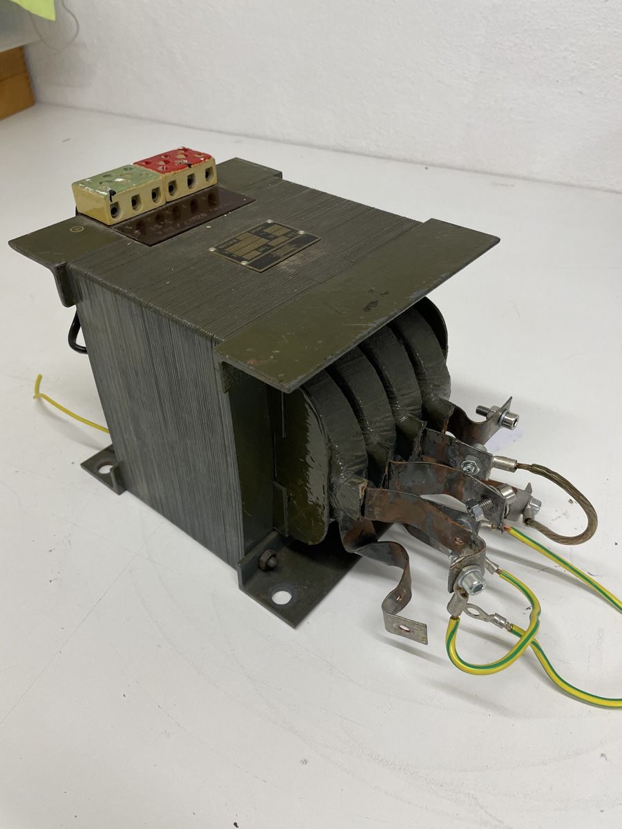 Composants électroniques: Starkstrom Trafo Transformator 180A 1800VA – D'occasion à Sirnach par Deruhrmacher 3