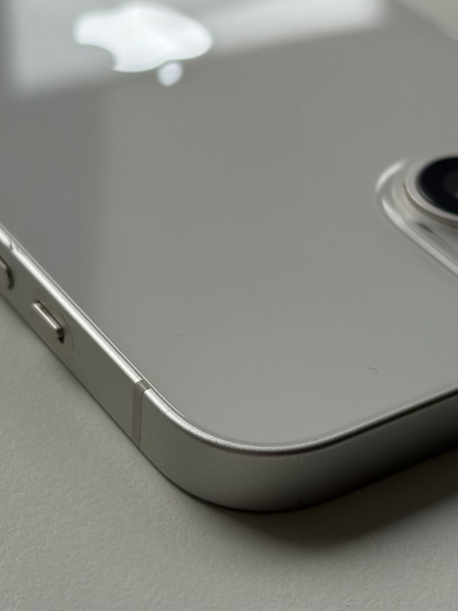 Apple Portables: iPhone 13  – D'occasion à Zürich par _Sophia_Beyeler_ 8