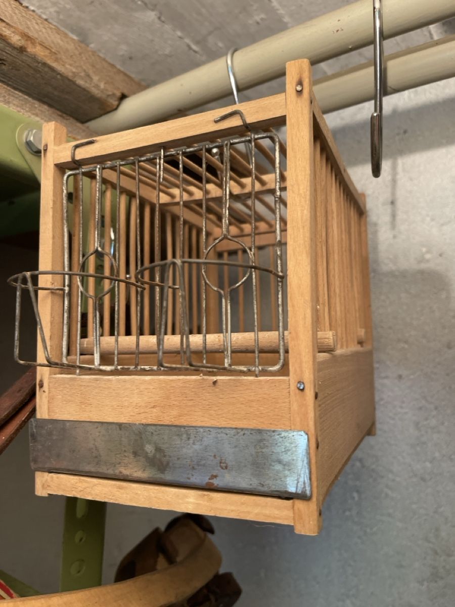 Käfige, Transport & Sicherheit: Antiker Vogelkäfig – Gebraucht aus Horgen von Aruscha