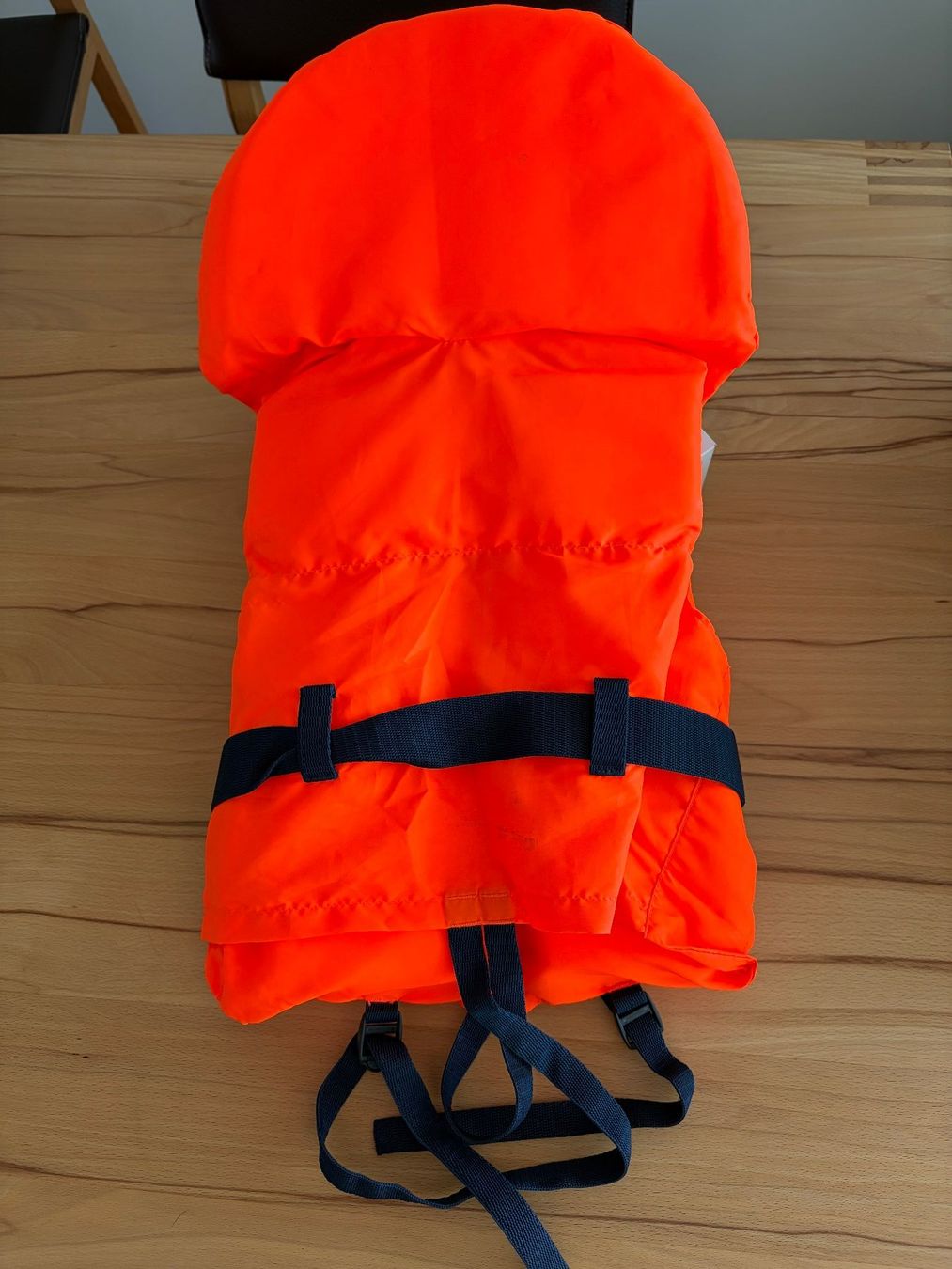 Giubbotti di salvataggio: Schwimmweste – Usato da Küsnacht ZH venduto da Hell11 1