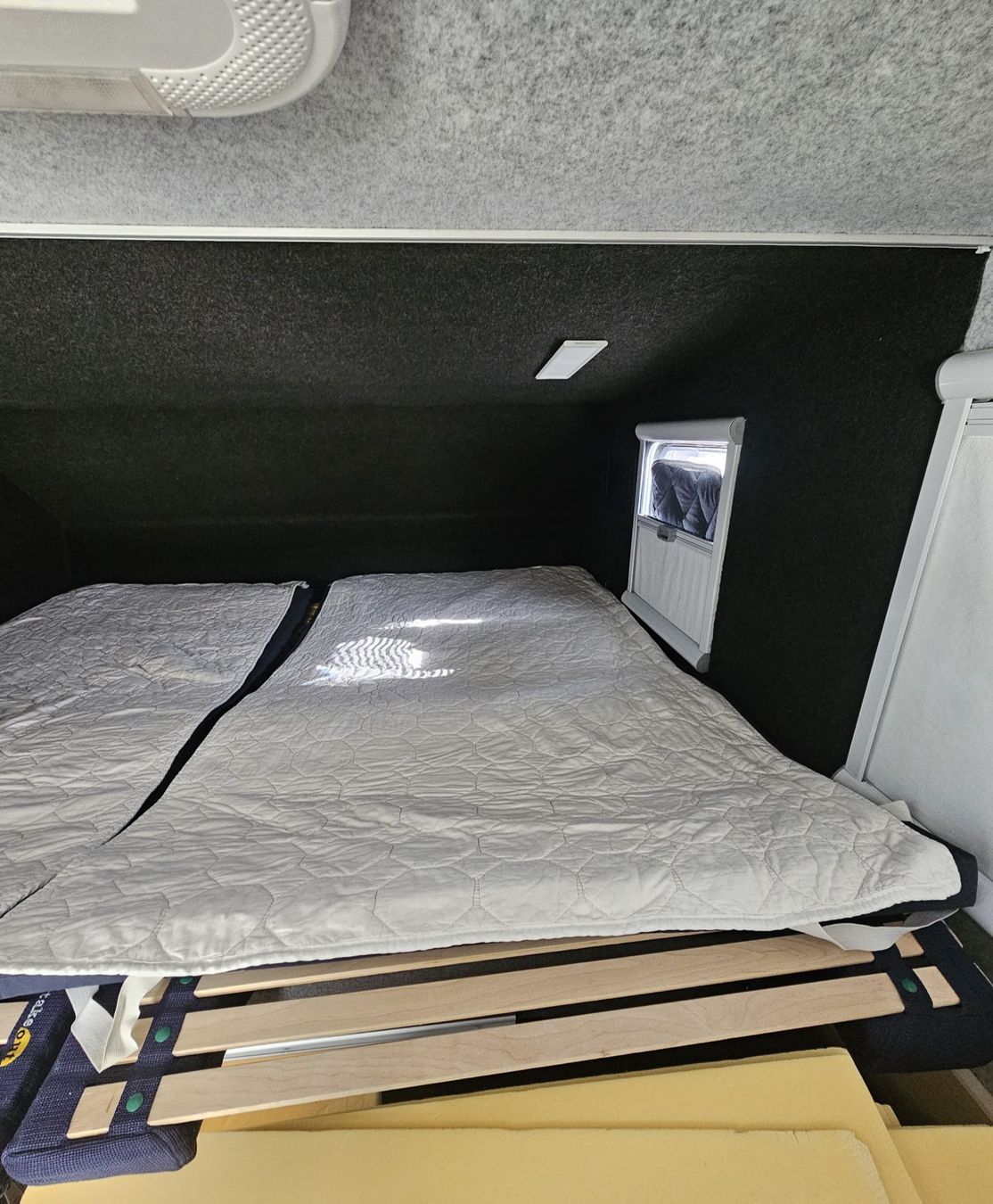 Reti a doghe: Camping Rolllattenrost Set – Usato da Oberneunforn venduto da Nries 1