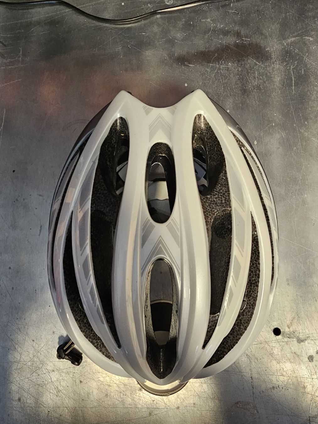 Caschi: Fahrradhelm BELL – Usato da Bettlach venduto da Ealmeida18 7