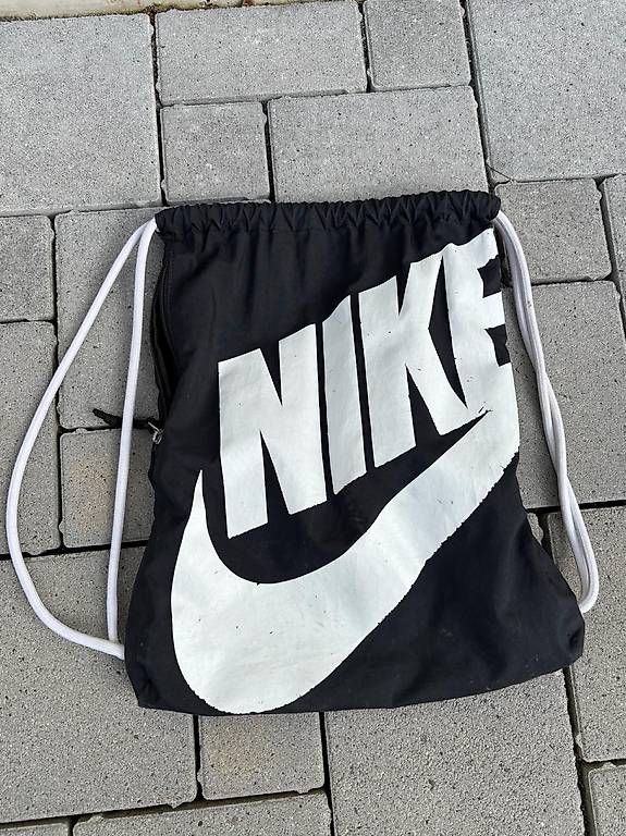 Borse: Nike Beutel, Top – Usato da Hittnau venduto da ant_s5mh
