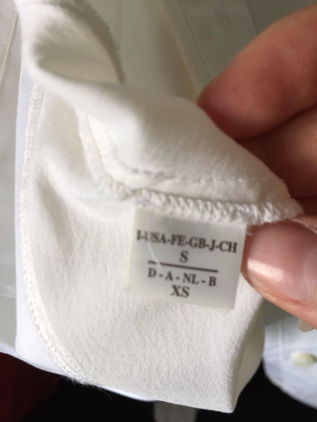 Brunello Cucinelli Camicette: Brunello Cucinelli Bluse – Nuovo (secondo la descrizione) da Winterthur venduto da 19.19 8