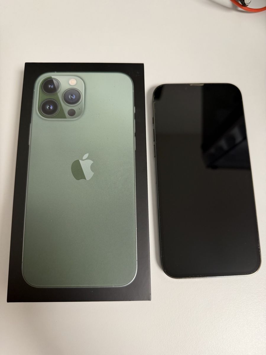 Apple Handys / Smartphones: Iphone 13 Pro Max 256gb – Gebraucht aus Winterberg ZH von El-Pavlo