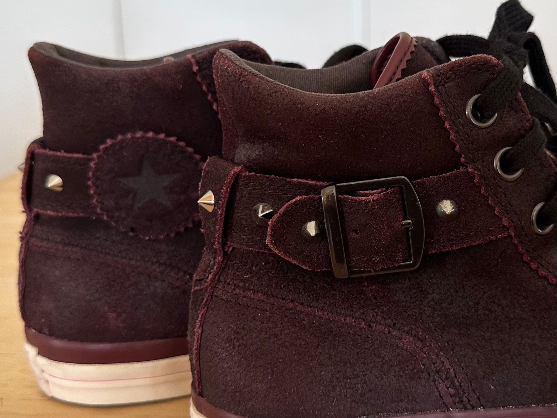 Converse Scarpe da uomo: Baskets Converse All Star Suede, neuves – Nuovo (secondo la descrizione) da La Neuveville venduto da flodocha 4