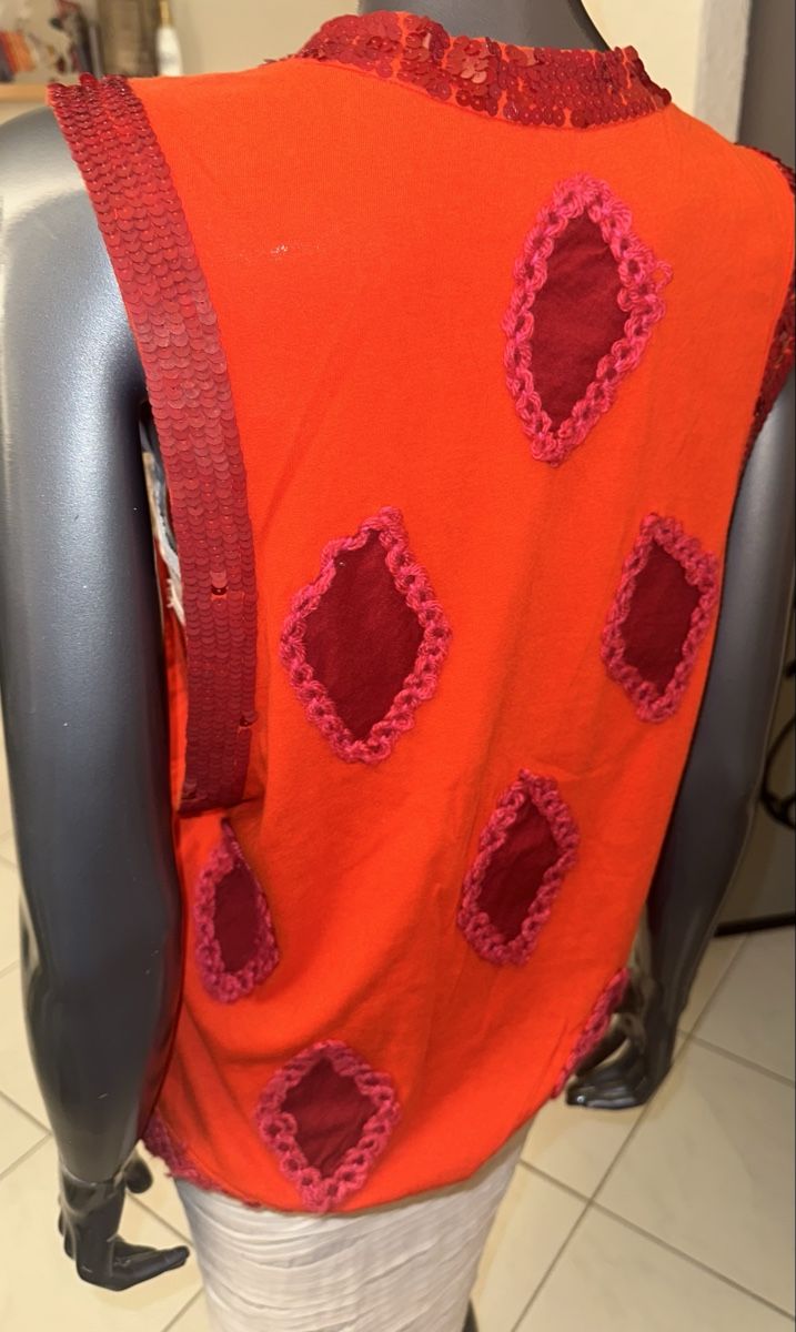 Top: ISABELA CAPETO TOP GR. M – Usato da Unteraegeri venduto da MH203 6