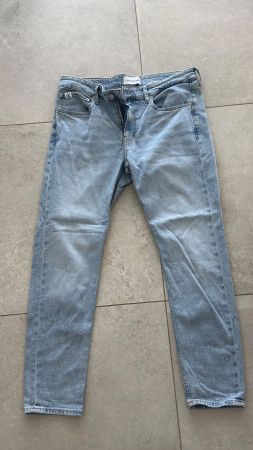 Calvin Klein Jeans SLIM taper 33/30