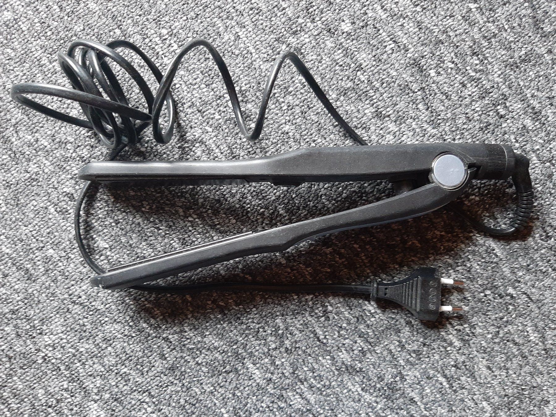 Piastre & Arricciacapelli: Haar Styling Haar Glätter Haar Strecker – Usato da Wilderswil venduto da SFSw 2