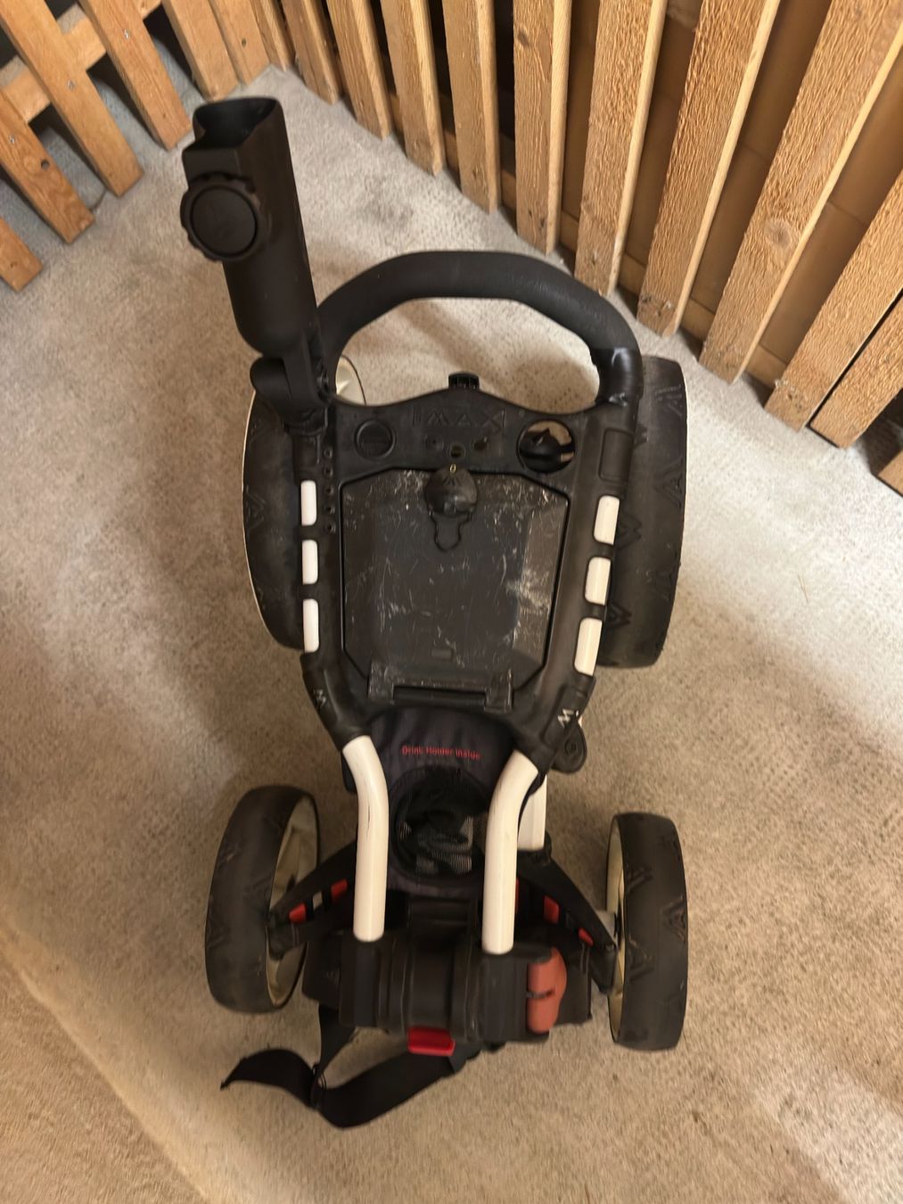Big Max Trolley: Big Max Wheeler 4-wheel push/pull golf trolley – Usato da Lausanne venduto da brixton 4