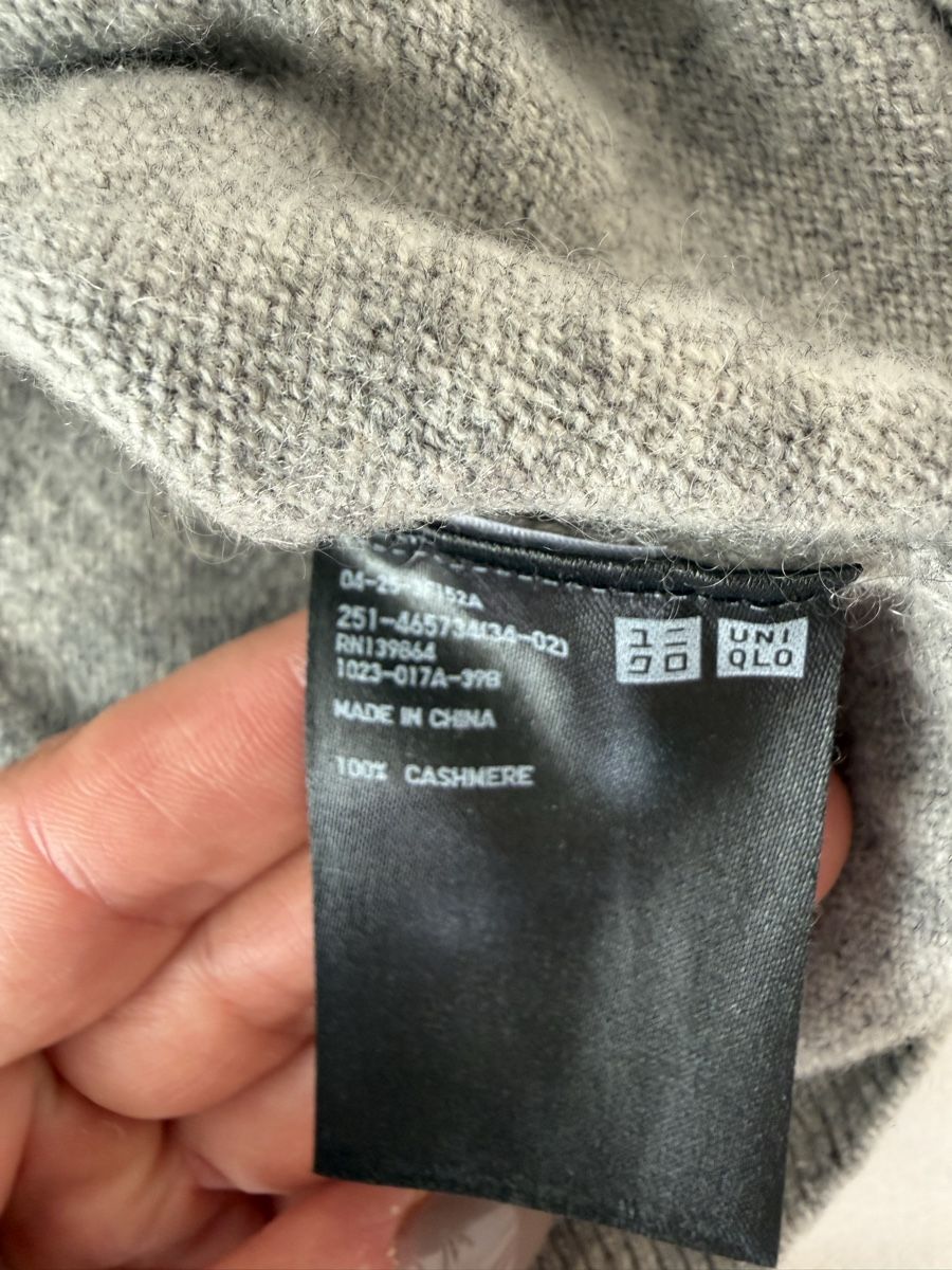 Uniqlo Maglioni & Felpe: UNIQLO Pullover 100% Cashmere grey – Usato da Zürich venduto da jus_sw7l 4