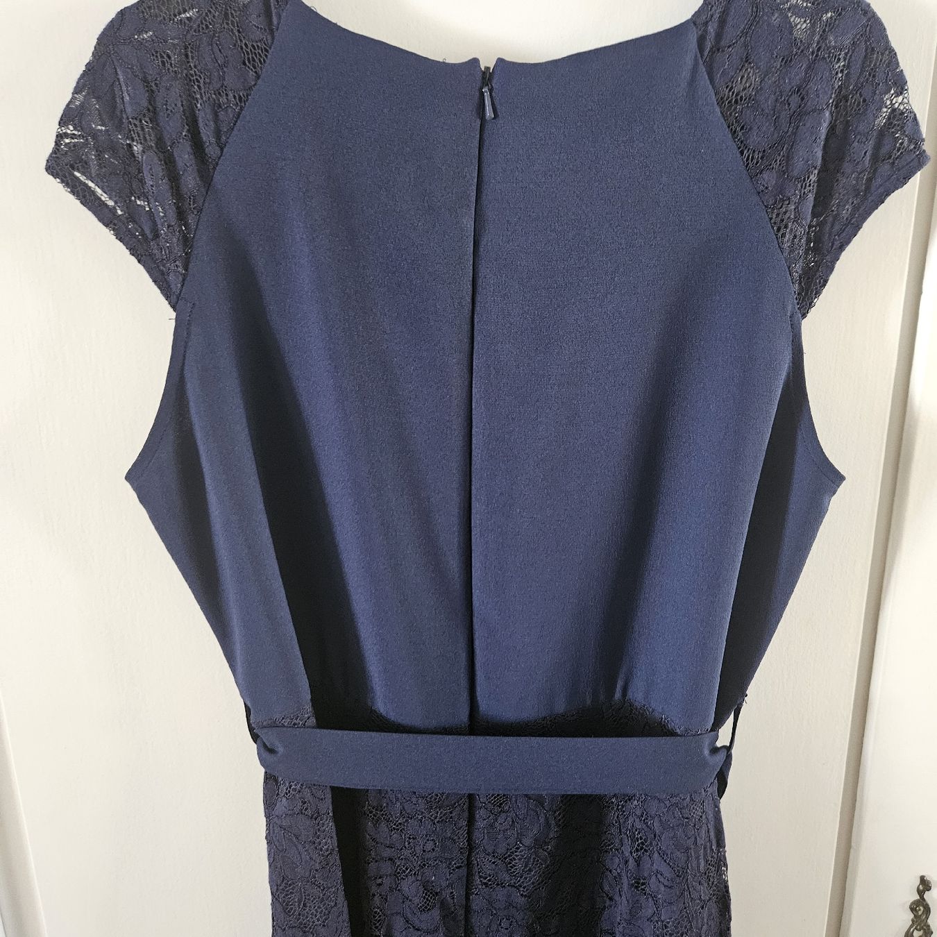 Dorothy Perkins Vestiti: Cocktailkleid – Usato da Bern venduto da naaa000xci 1