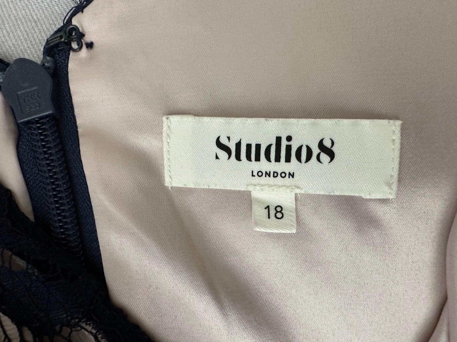 Kleider: Wunderschönes Cocktailkleid – Neu (gemäss Beschreibung) aus Bülach von leide_29 2