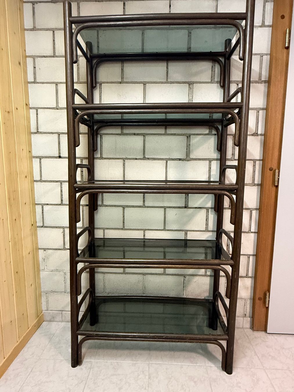 Scaffali: Rattan-Büchergestell – Usato da Wilderswil venduto da Firemark51