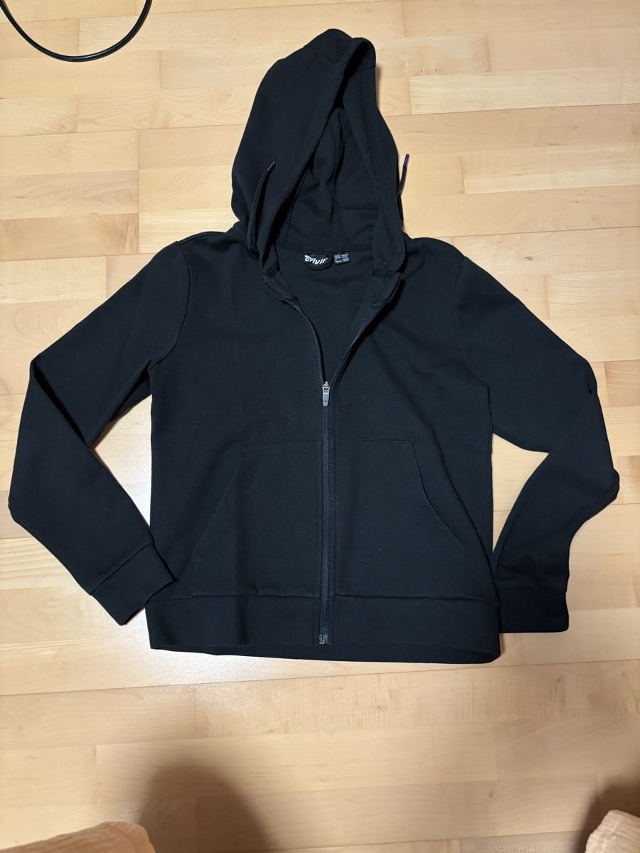 Giacche: Jacke schwarz S – Usato da Kesswil venduto da Branca-01 1