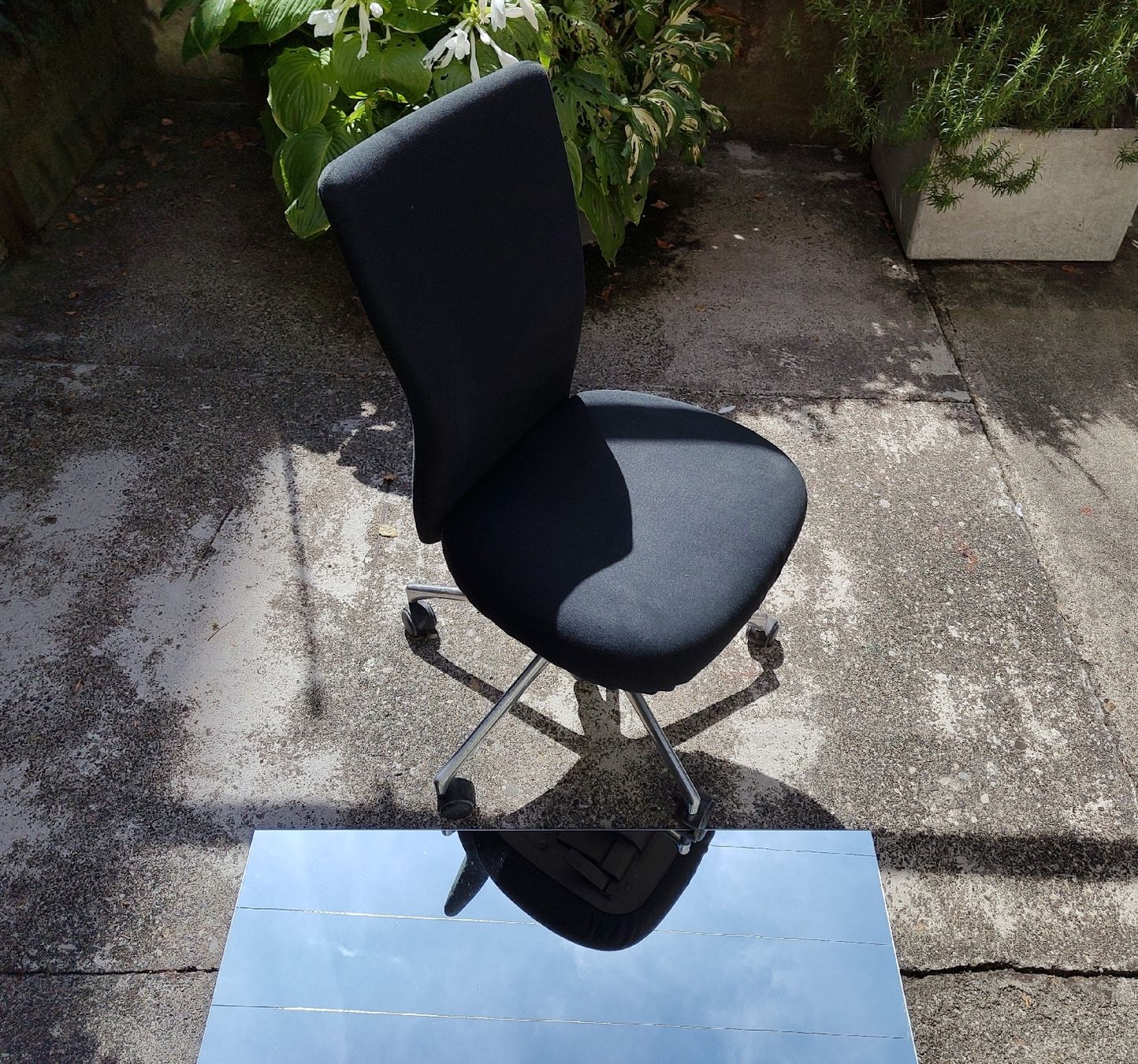 Vitra Stühle: Vitra Bürostuhl, schwarz – Gebraucht aus Basel von kas_8r2y