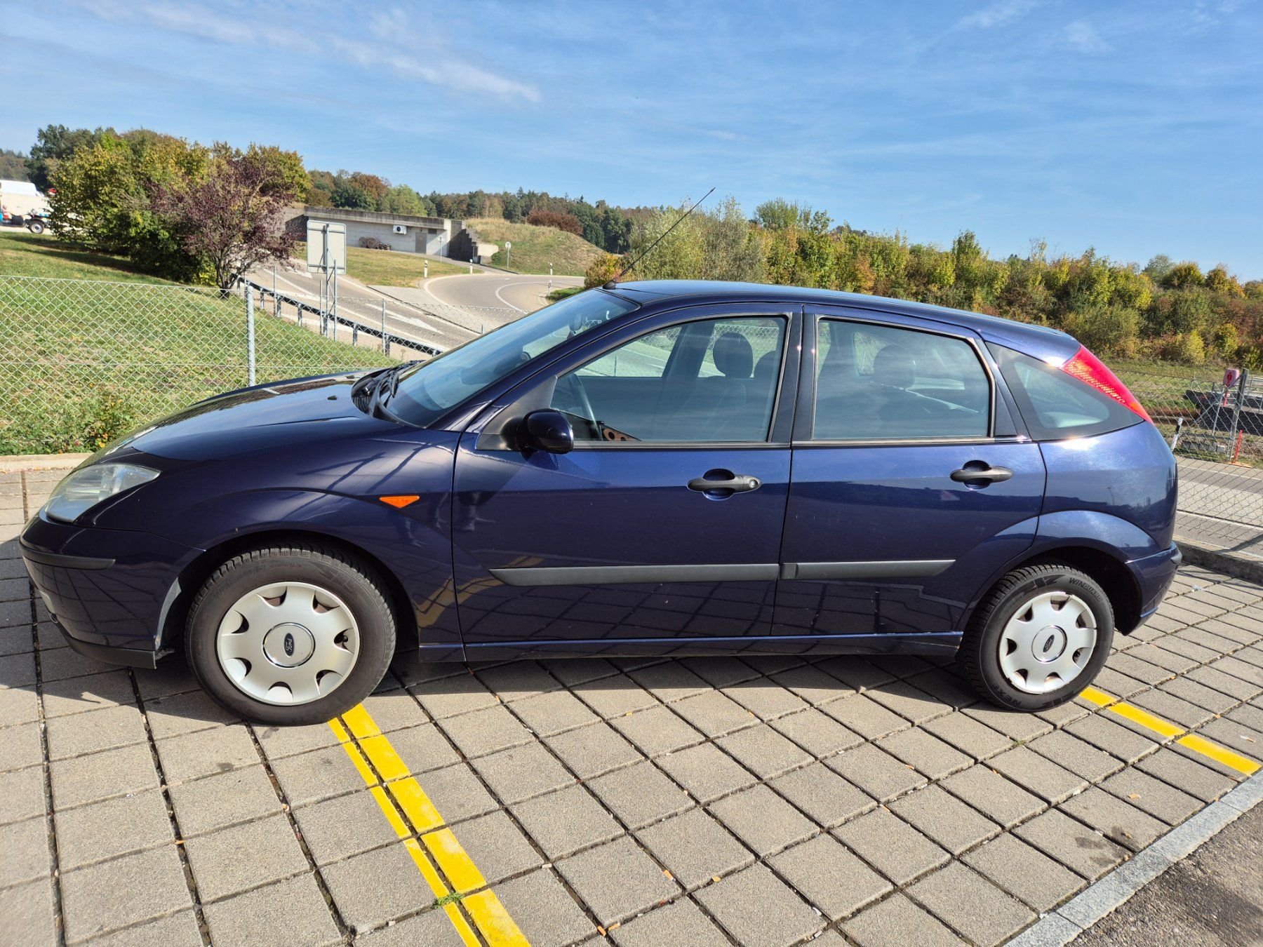 Ford Focus 2.0 - 16V - Blau (Automat) Ab MFK. (Gebraucht) in ...