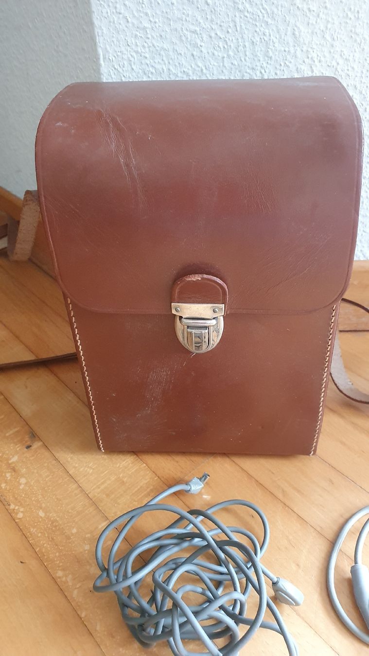 Flash: Vintage Blitzgerät Loewe Opta Optatron mit Originalkabel – Difettoso da Meilen venduto da DodoSchubi 2