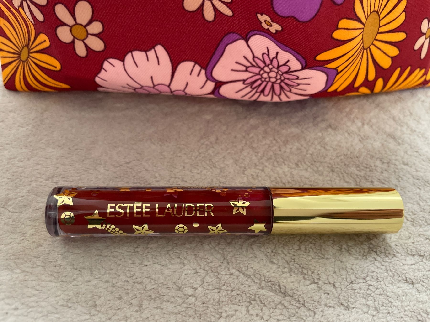 Estée Lauder Make-up: Estee Lauder Lipgloss Ruby Quartz Rot Limited Edition Neu – Nuovo e nell'imballaggio originale da Nänikon venduto da Skin-Beauty