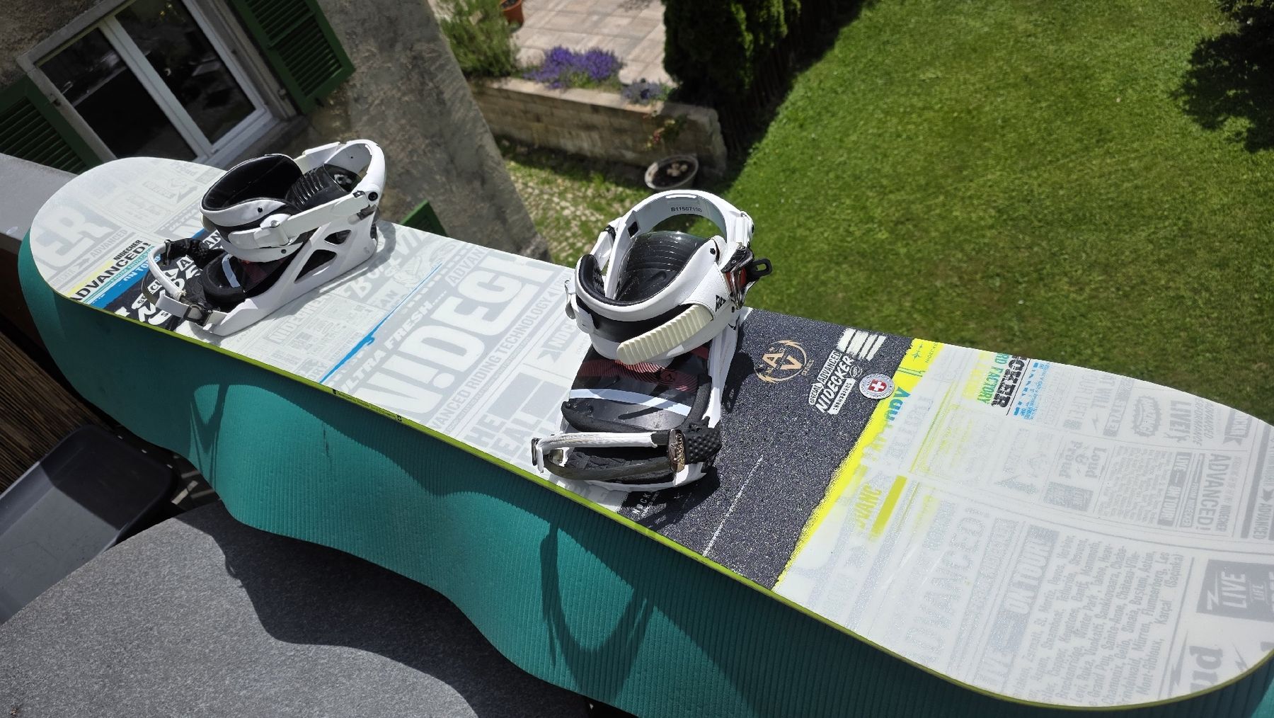 Board: Ab grossem Service!!! Nidecker Snowboard + Bindung & Bag. – Usato da Nunningen venduto da Deathstars