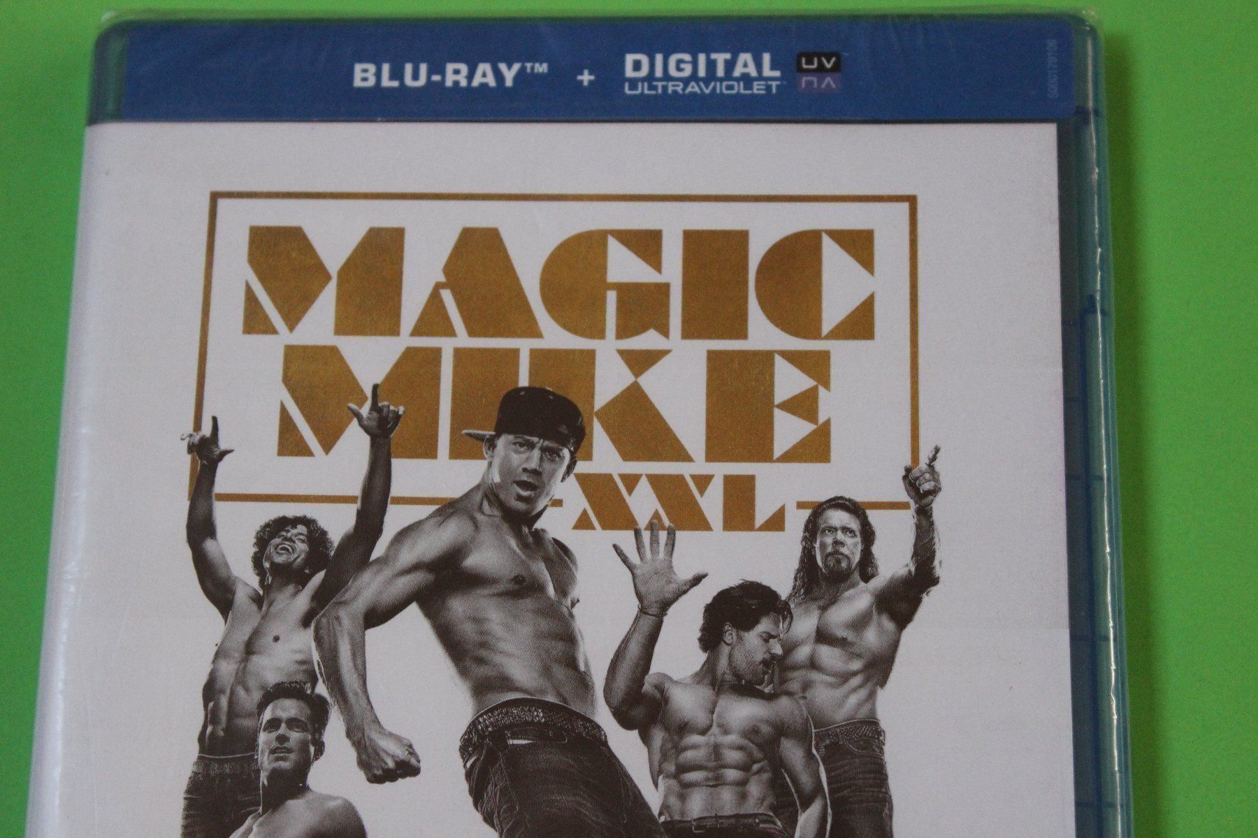 Tutti i DVDs: MAGIC-MIKE XXL (BLU-RAY) originalverpackt – Nuovo e nell'imballaggio originale da Tübach venduto da JamesStone 1